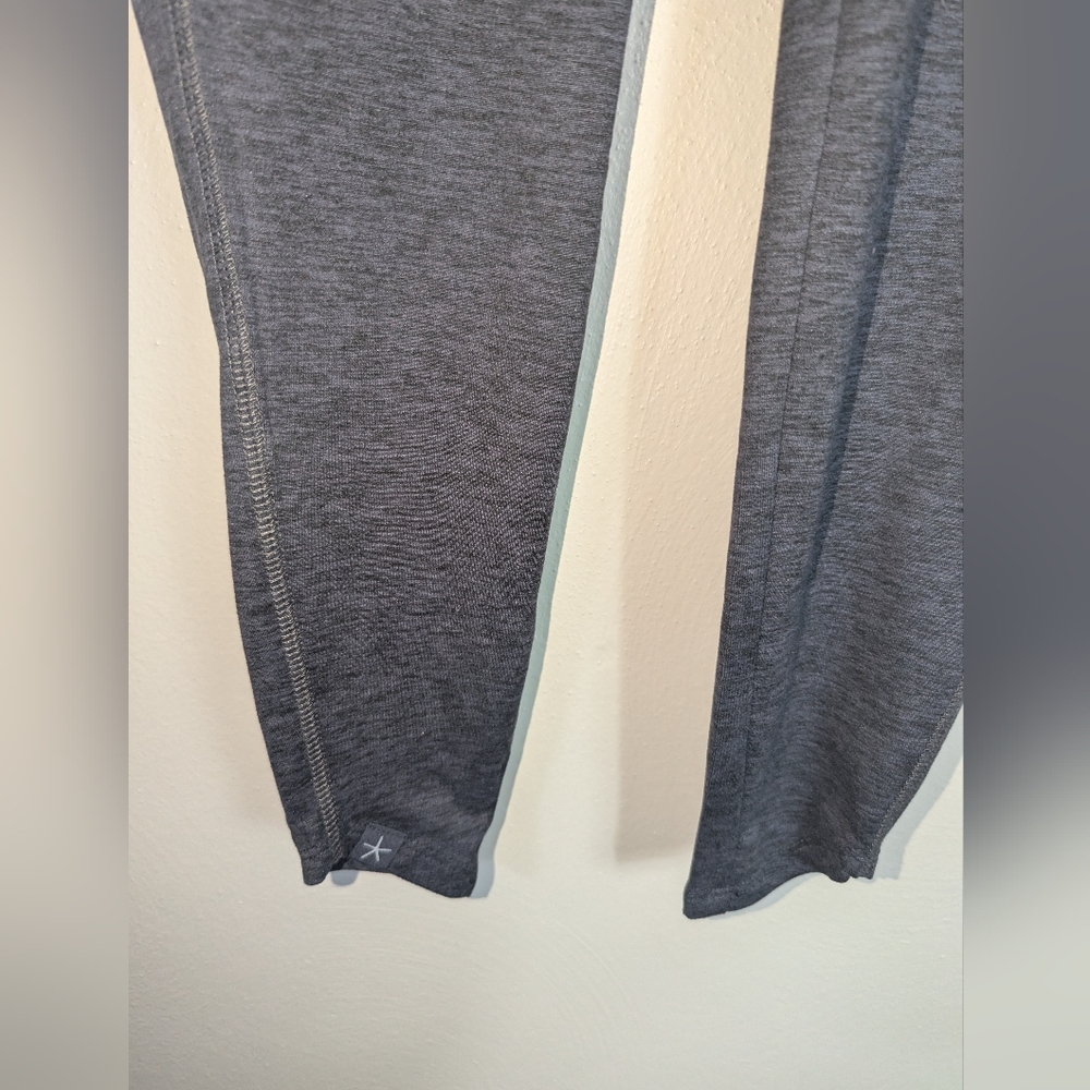 S Barefoot Dreams Malibu Collection Navy Heathered Leggings - Picture 3 of 6